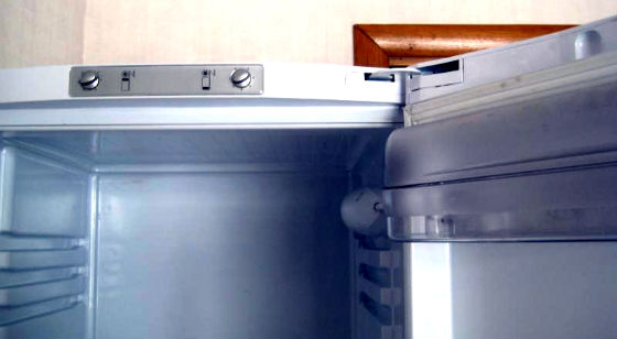 Перевесить двери холодильника в Рузе | Вызов мастера по холодильникам на дом
